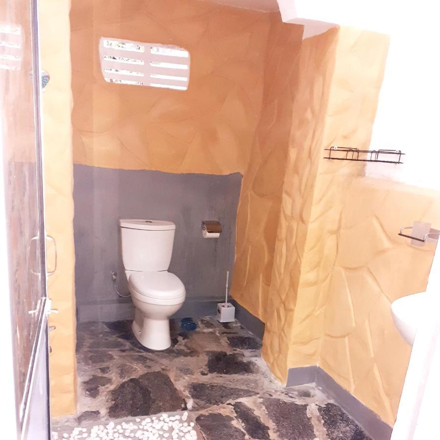 Dihini Villa أونا واتونا المظهر الخارجي الصورة